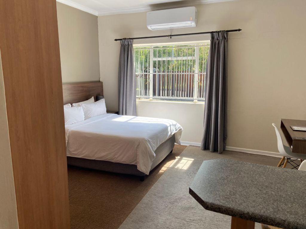 Aparthotel 27 On Gunn Street Bloemfontein Exterior foto